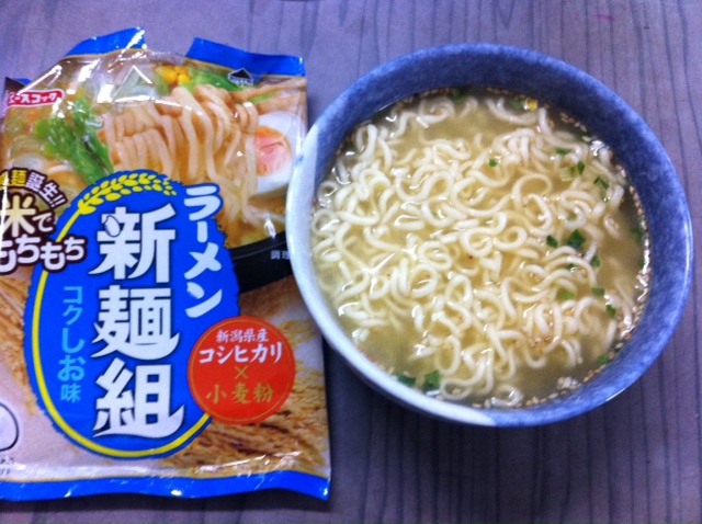 米粉のインスタントラーメン