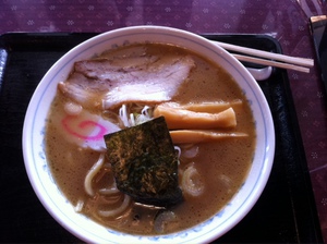 長野でつけ麺