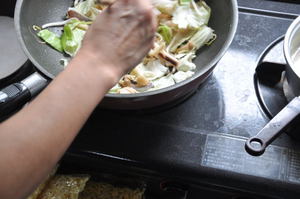 ホワイト焼きそば