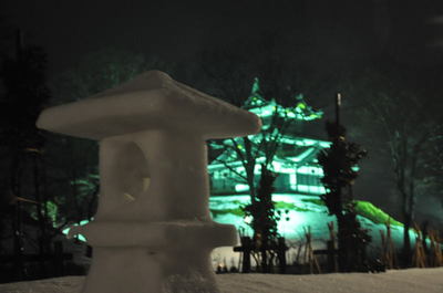 冬の高田城雪行灯めぐり