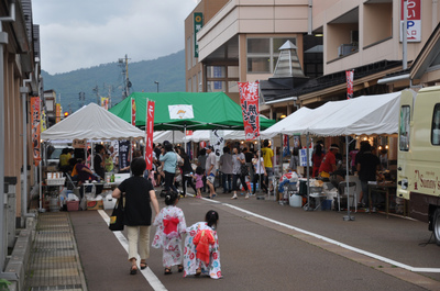 新井うまいもん祭り