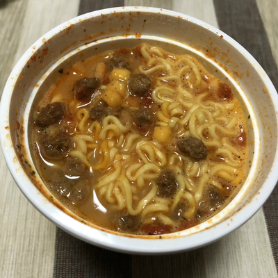 カップラーメン