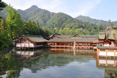 厳島神社